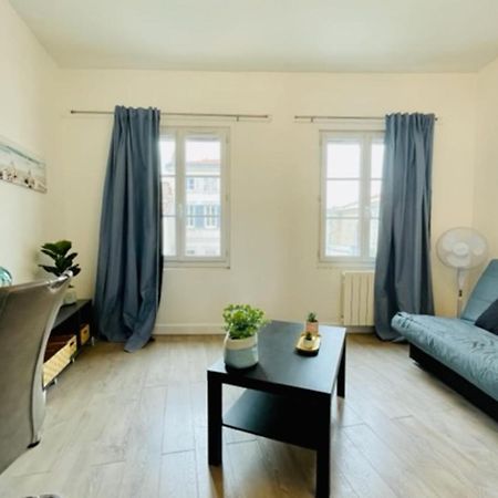 Studio Traversant Historic Center Appartement La Rochelle  Buitenkant foto